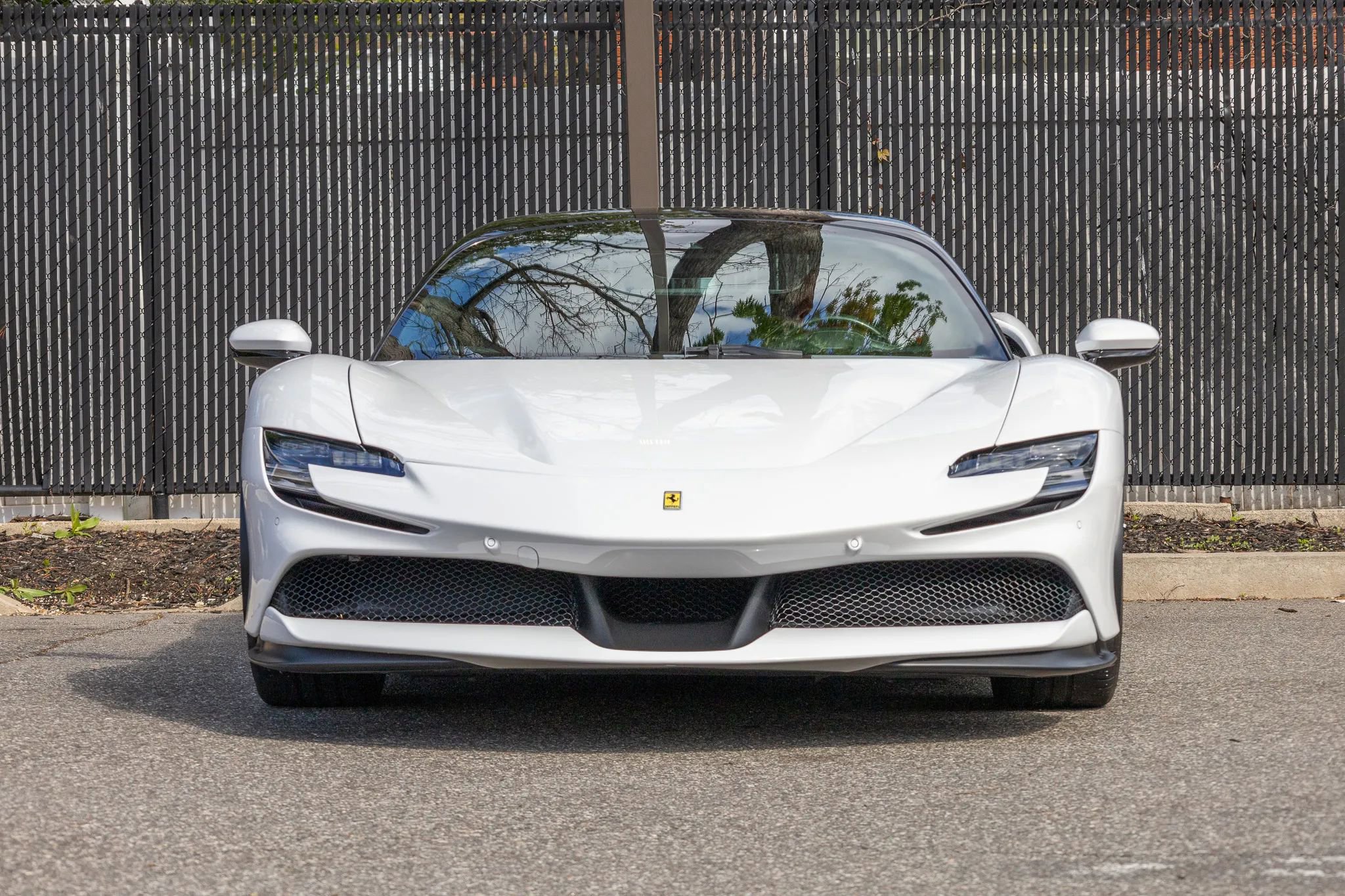Used 2025 Ferrari SF90 Spider image 6