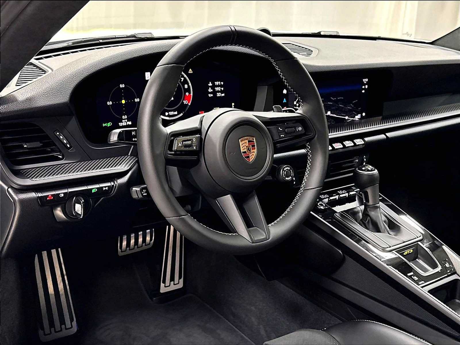 Used 2026 Porsche 911 GT3 RWD image 6