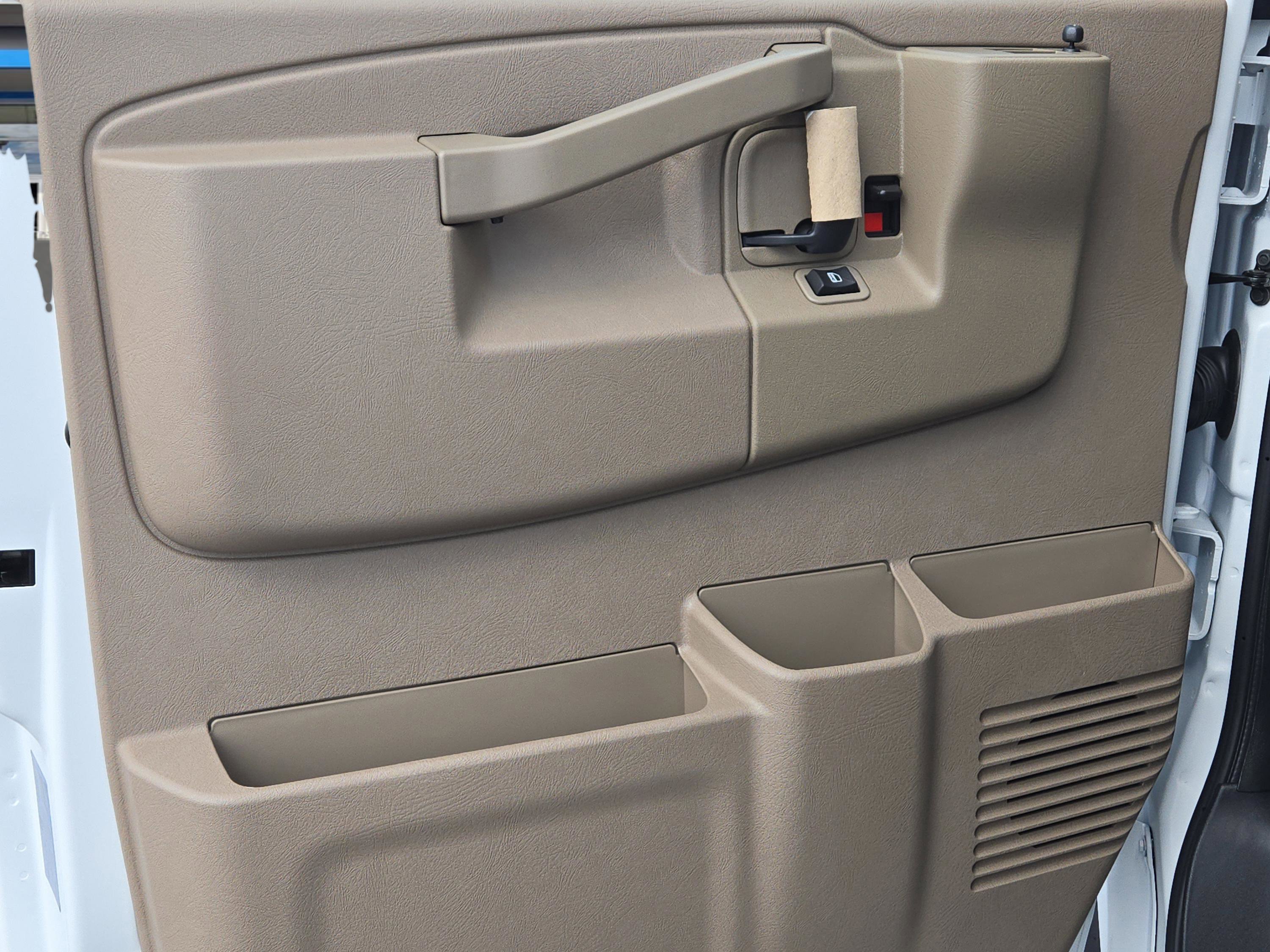 New 2025 Chevrolet Express 2500 w/ Driver Convenience Package image 20