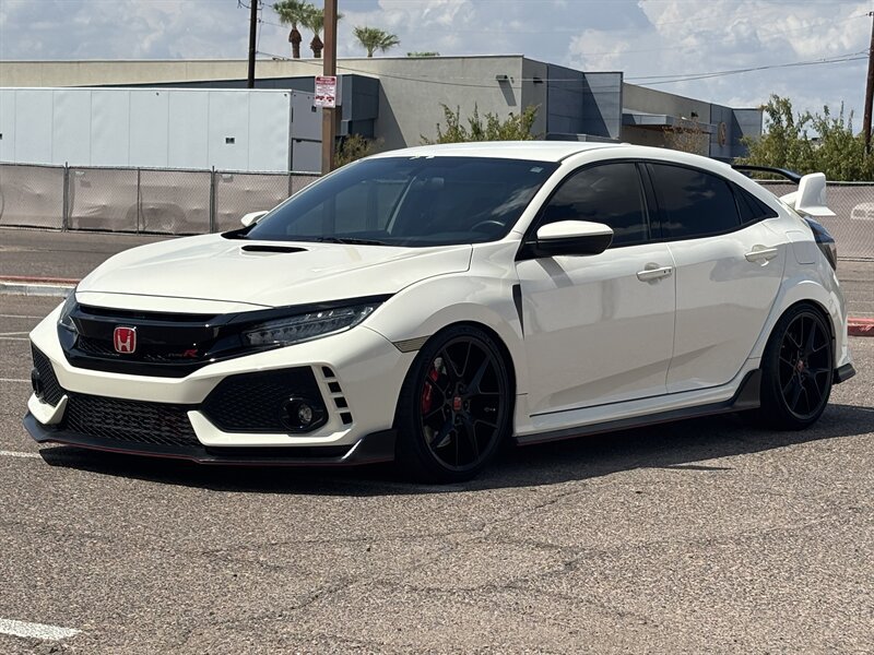 Used 2019 Honda Civic Type R image 8