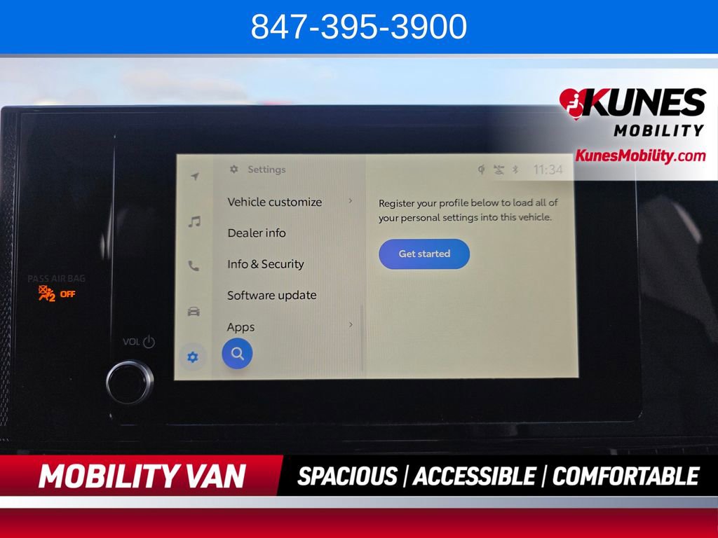 Used 2026 Toyota Sienna LE FWD image 56