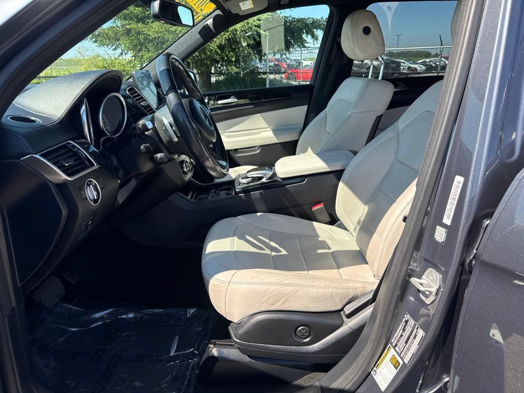 Used 2017 Mercedes-Benz GLS 450 4MATIC image 13