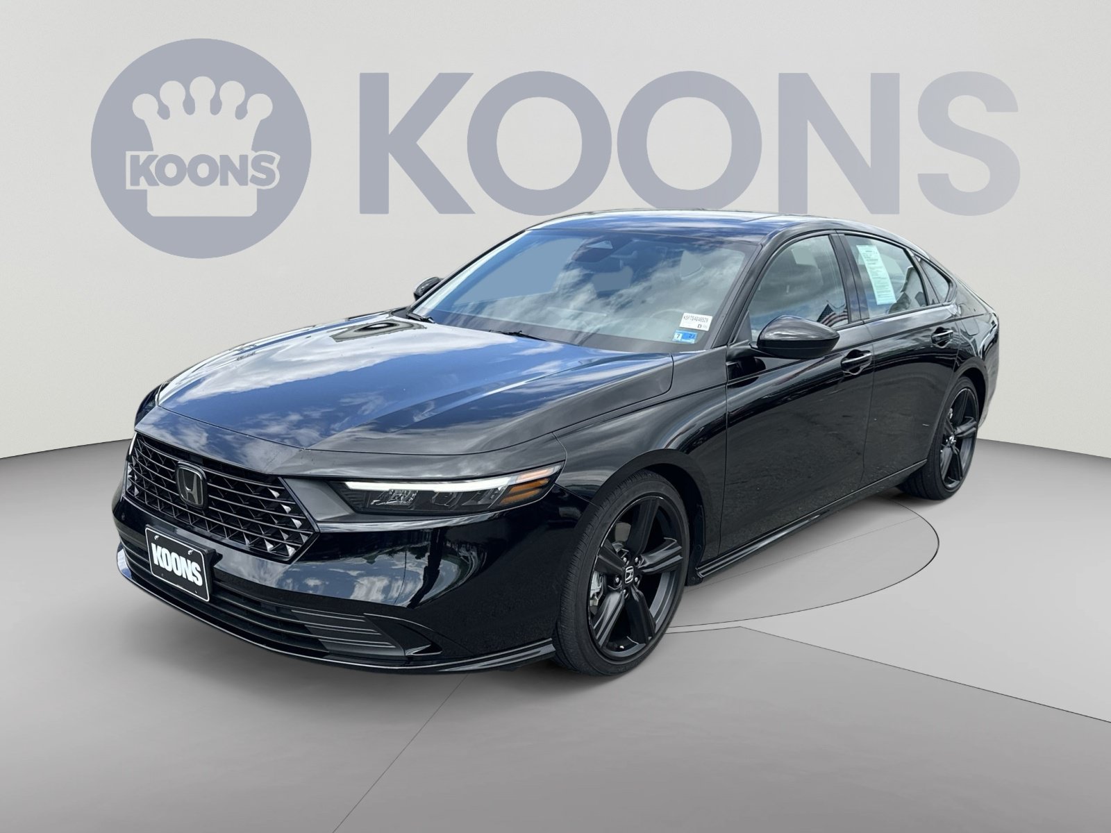 Used 2025 Honda Accord Sport image 5