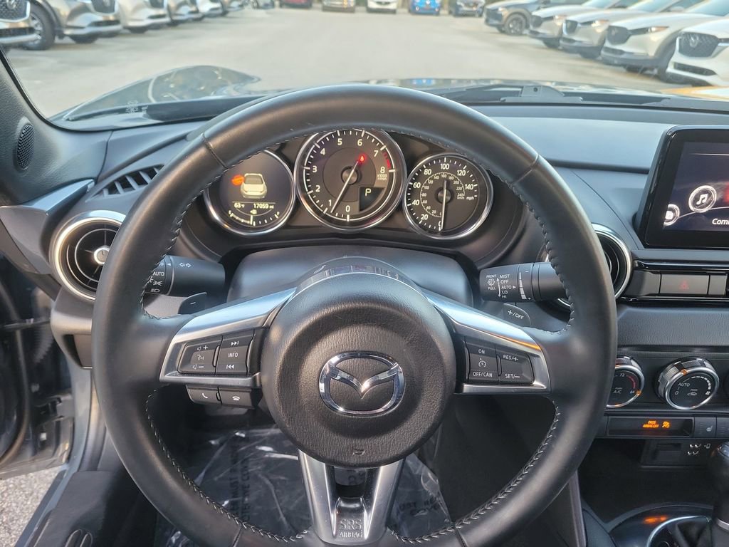 Used 2021 MAZDA MX-5 Miata Grand Touring image 17