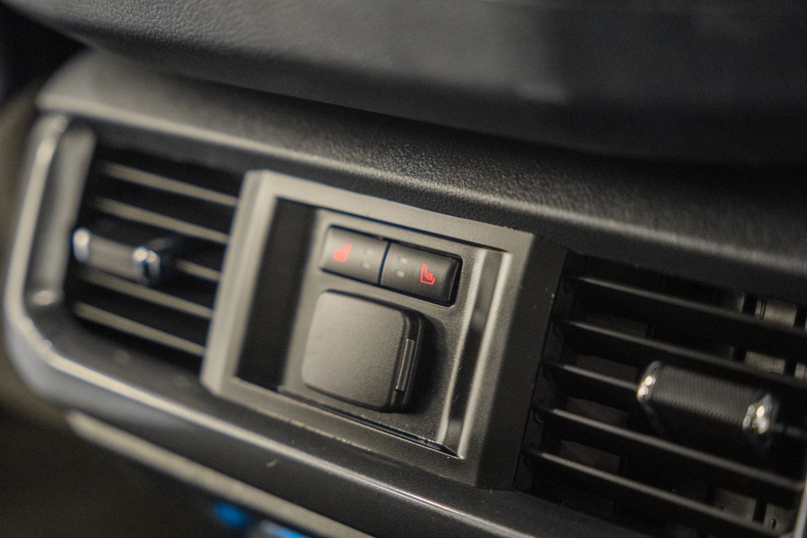 Used 2023 Ford F150 Lariat w/ Equipment Group 502A High image 35