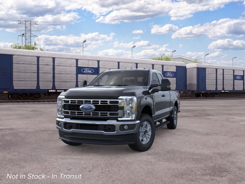 New 2026 Ford F350 XLT w/ FX4 Off-Road Package AWD/4WD image 2