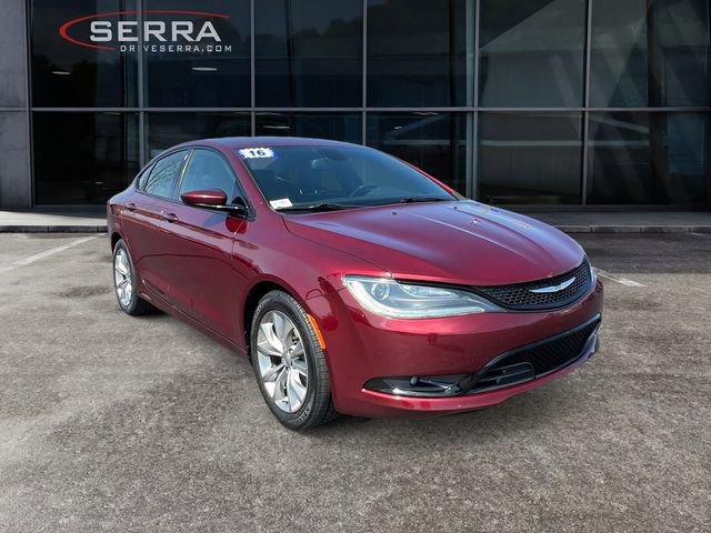 Used 2016 Chrysler 200 S w/ Comfort Group image 7