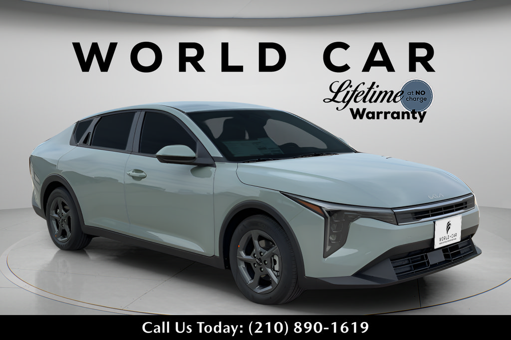 New 2026 Kia K4 FWD image 1