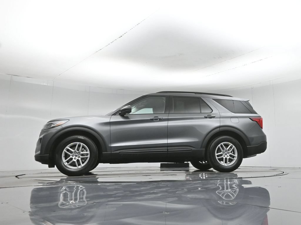 New 2026 Ford Explorer Active RWD image 51