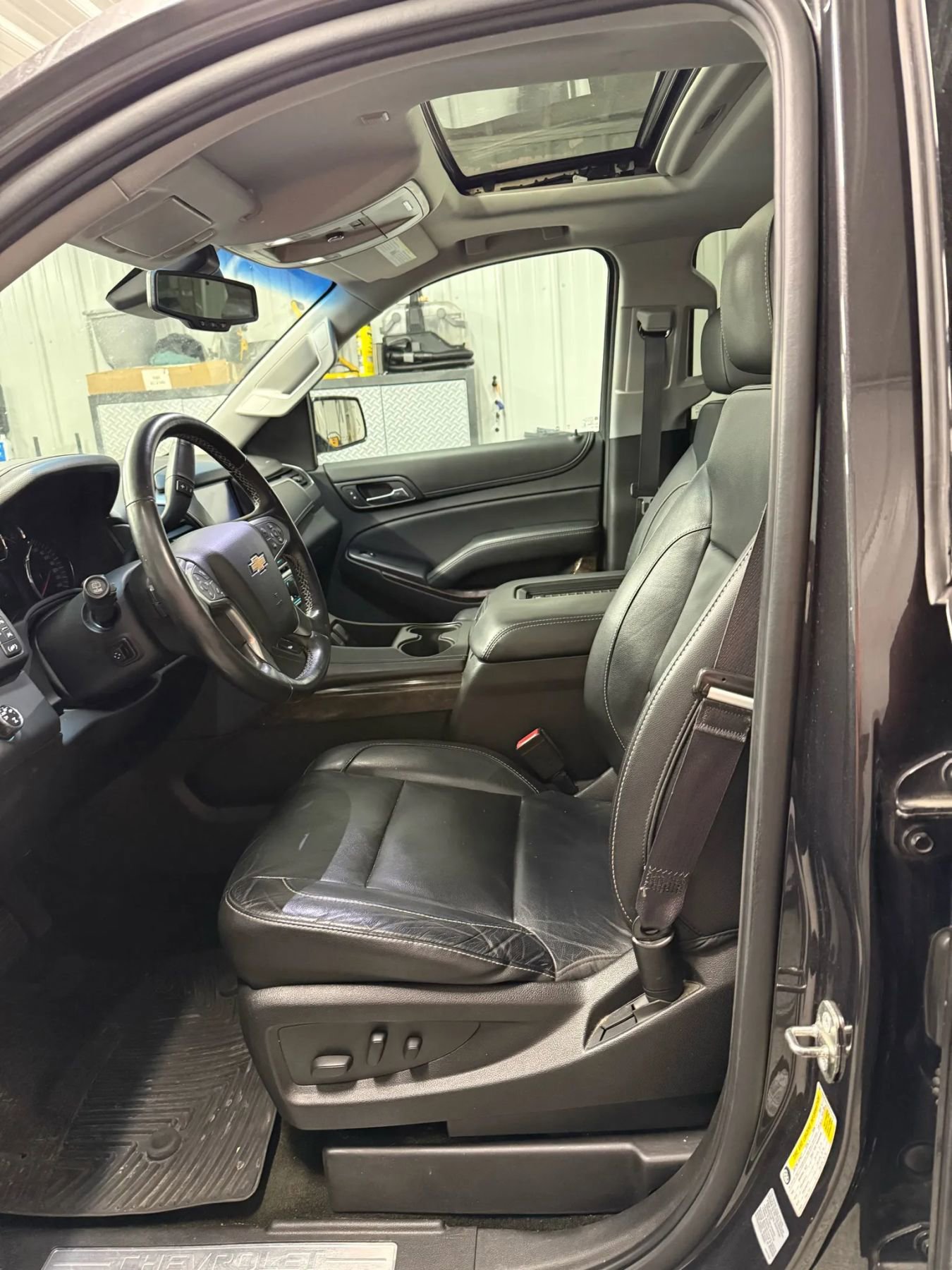 Used 2016 Chevrolet Tahoe LT w/ Luxury Package image 14