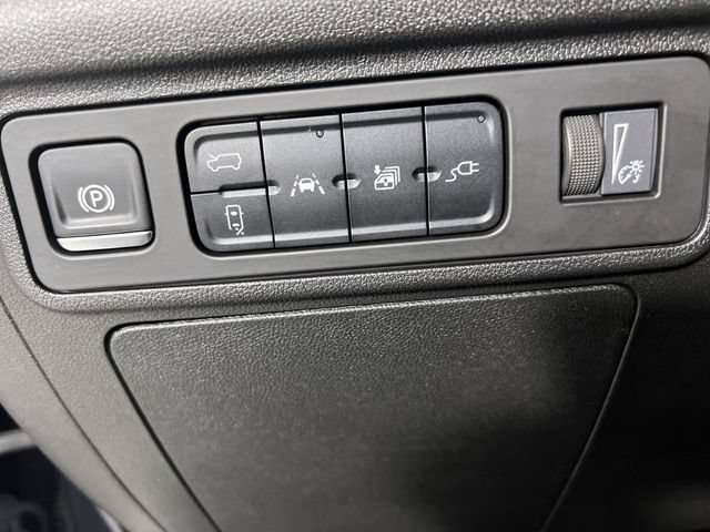 Certified 2024 GMC Hummer EV 3X w/ LPO, Illumination Package AWD/4WD image 18