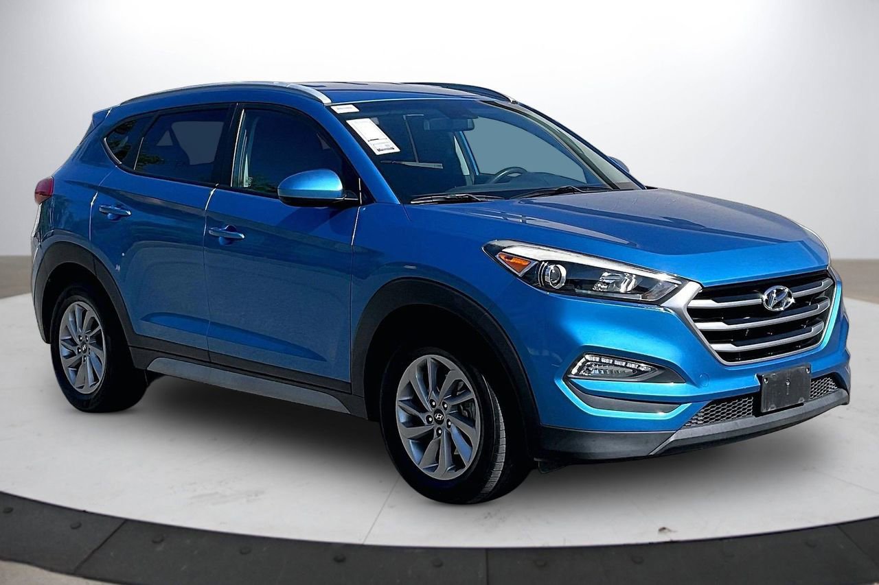 Used 2017 Hyundai Tucson SE FWD image 2