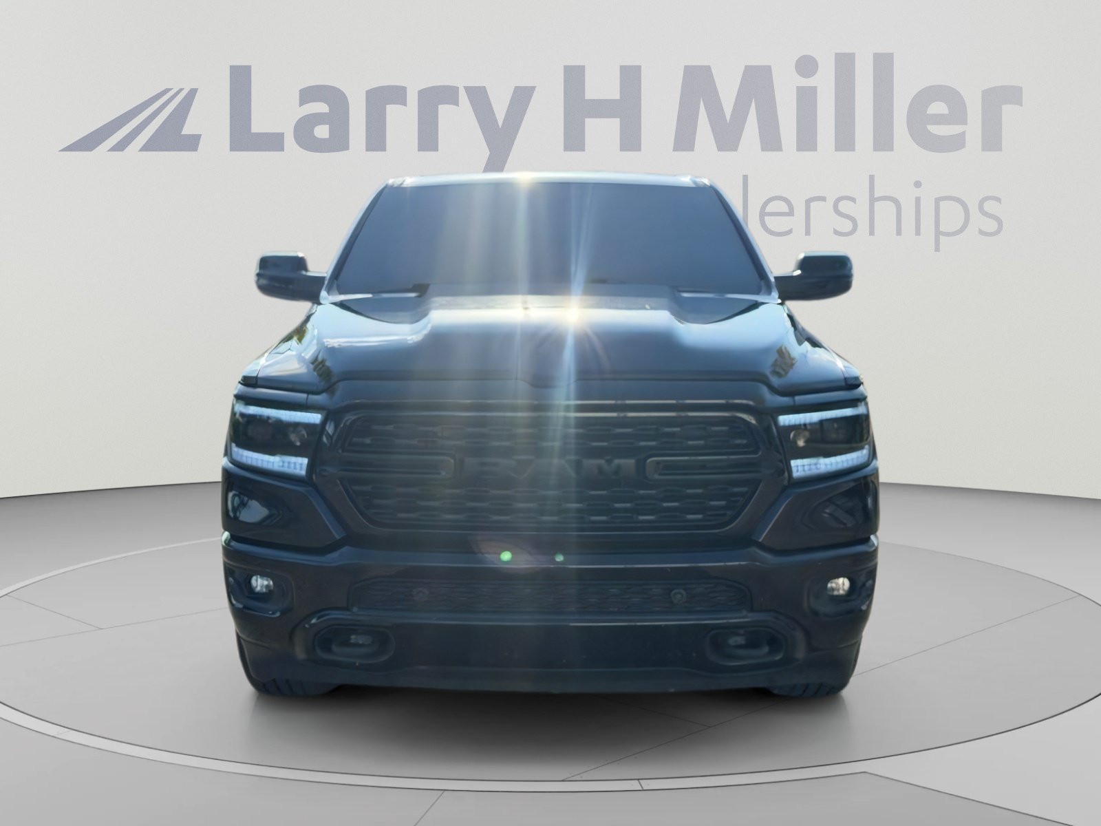 Used 2023 RAM 1500 Big Horn AWD/4WD image 9