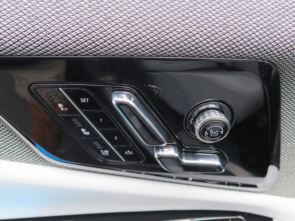 New 2025 Cadillac Optiq Sport 2 image 12