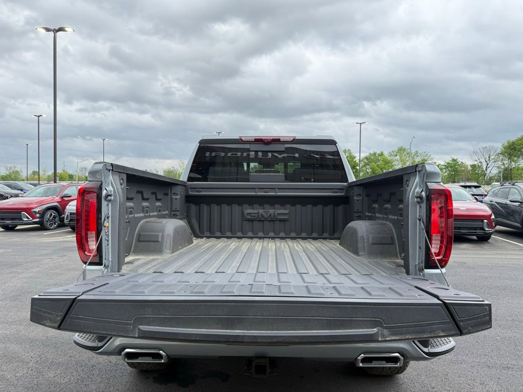 Used 2026 GMC Sierra 1500 AT4 w/ AT4 Premium Package image 7