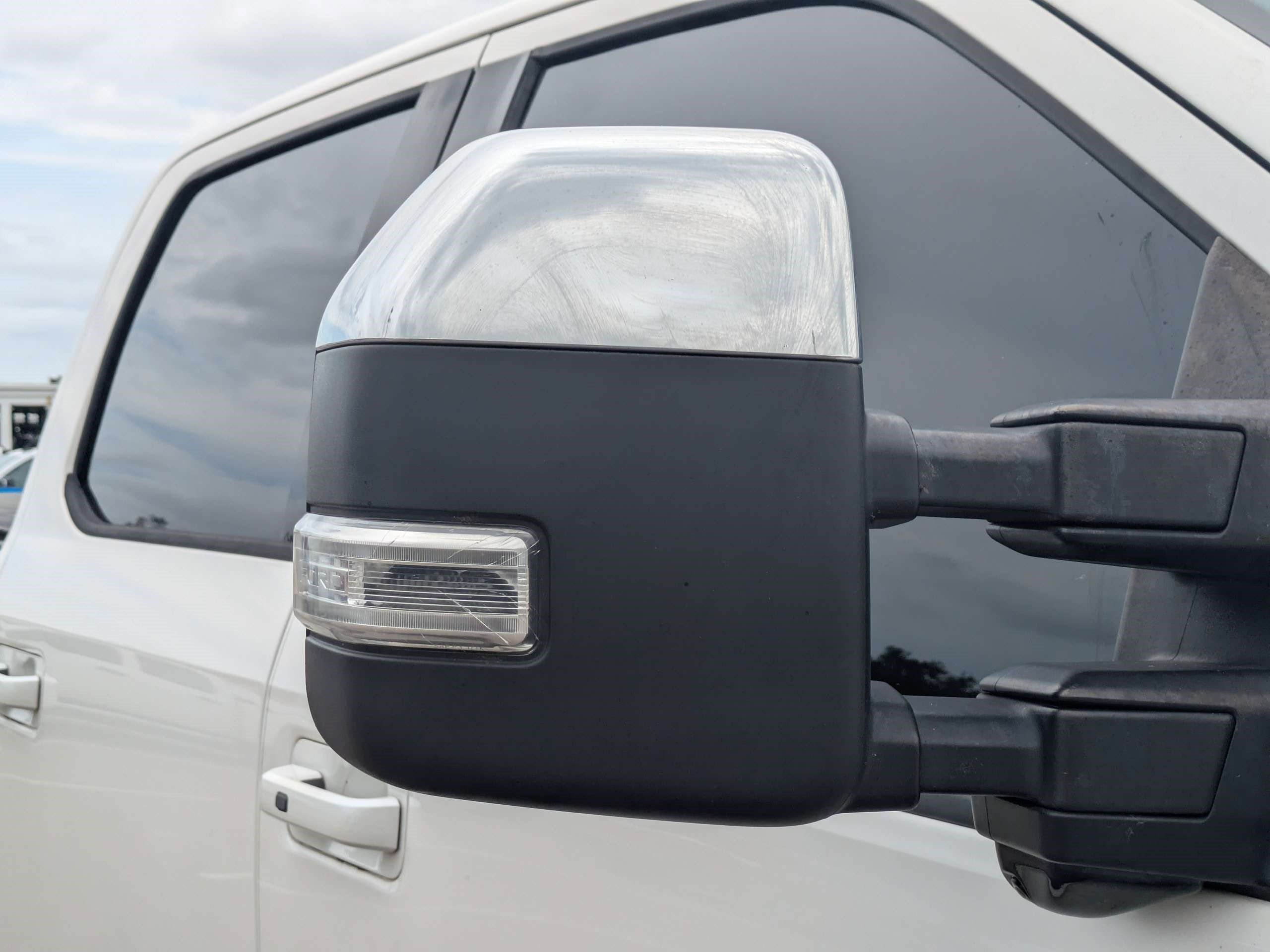 Used 2019 Ford F250 Lariat w/ Lariat Ultimate Package AWD/4WD image 10