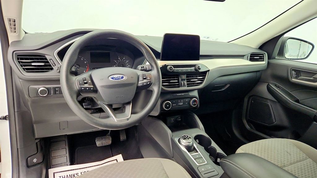 Used 2022 Ford Escape SE image 12