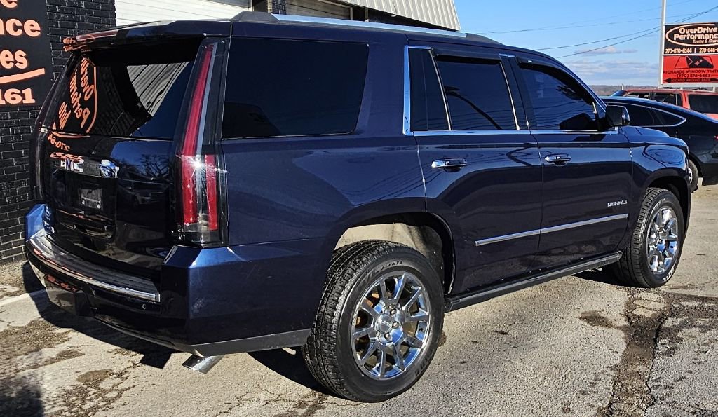 Used 2017 GMC Yukon Denali w/ Open Road Package AWD/4WD image 7