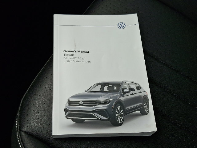 Certified 2023 Volkswagen Tiguan SE R-Line AWD/4WD image 26