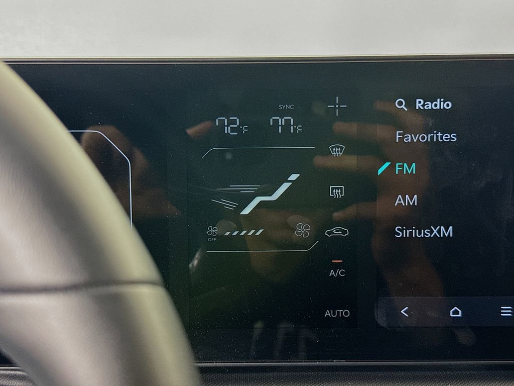 Used 2025 Kia K4 EX FWD image 16