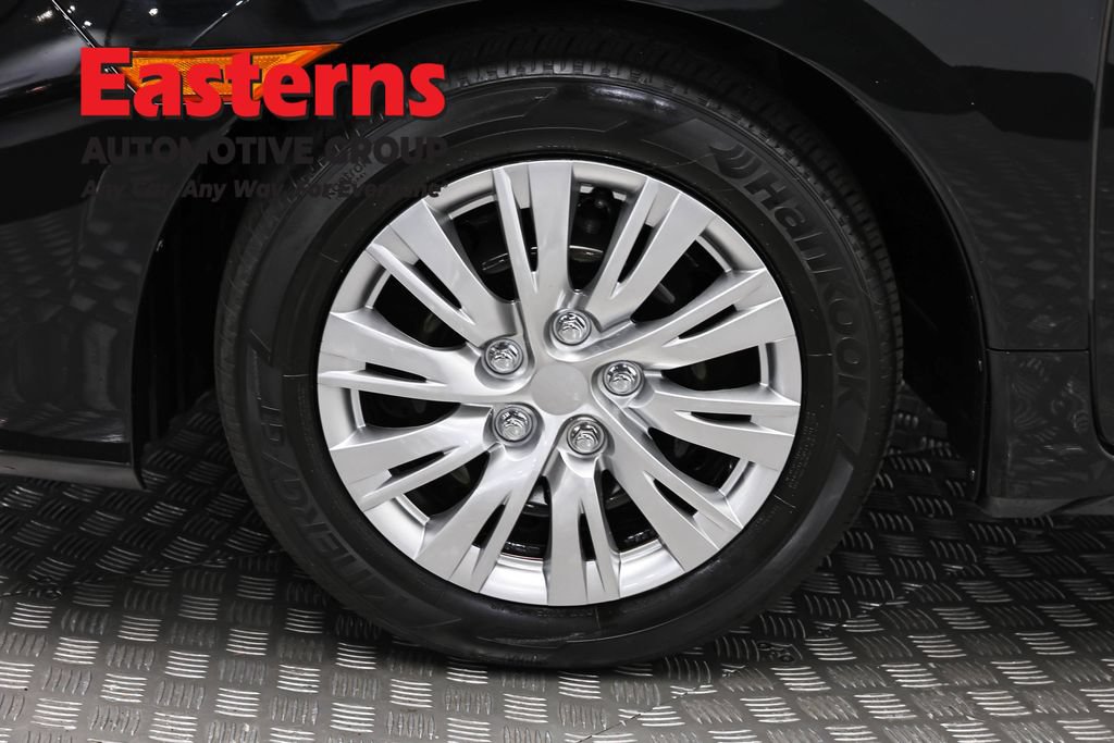 Used 2020 Honda Civic LX image 30