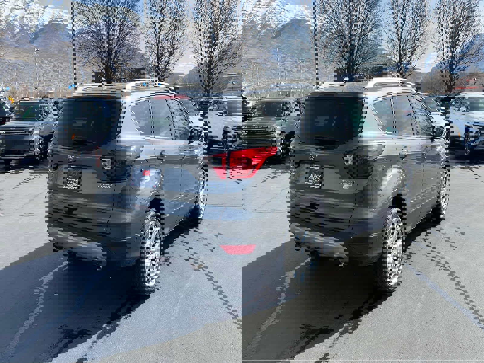 Used 2019 Ford Escape Titanium image 8