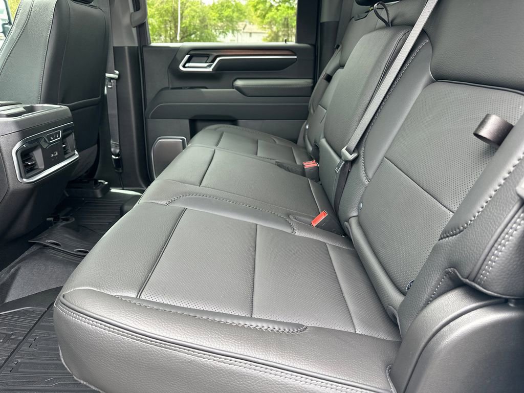 New 2026 GMC Sierra 3500 Denali w/ Denali Reserve Package image 21
