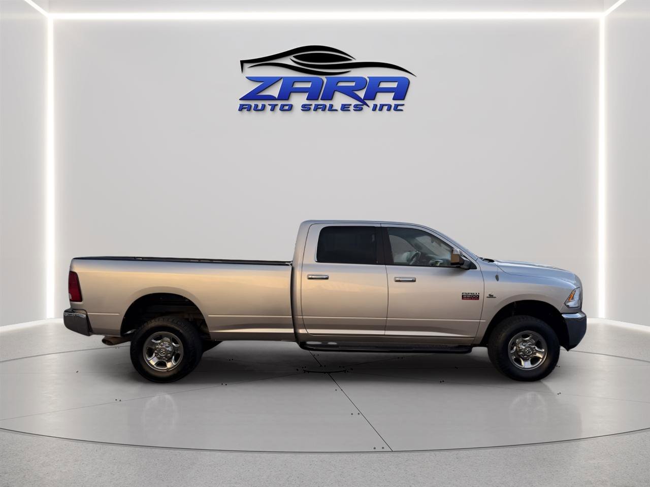 Used 2010 Dodge Ram 2500 Truck SLT w/ Luxury Group image 7