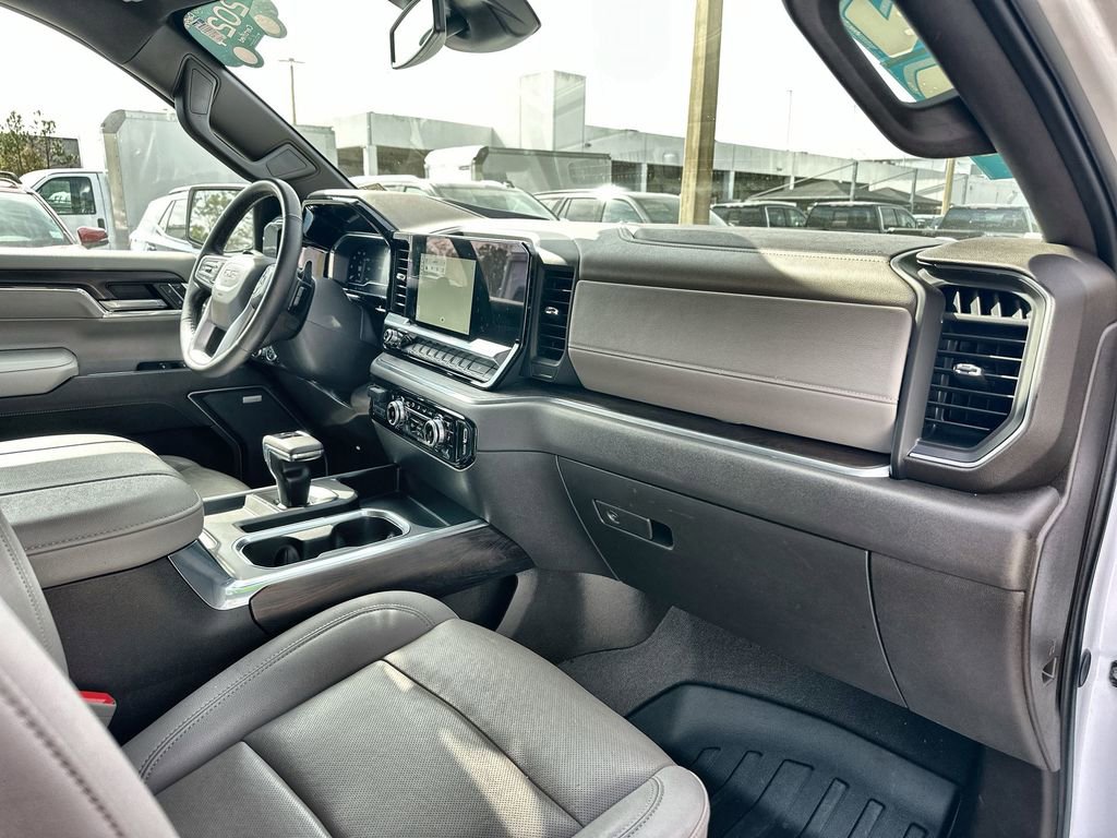 Certified 2024 GMC Sierra 1500 SLT w/ SLT Premium Plus Package image 28