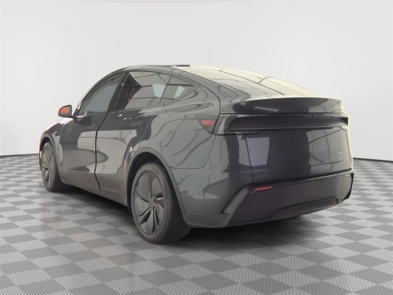 Used 2026 Tesla Model Y Long Range image 7
