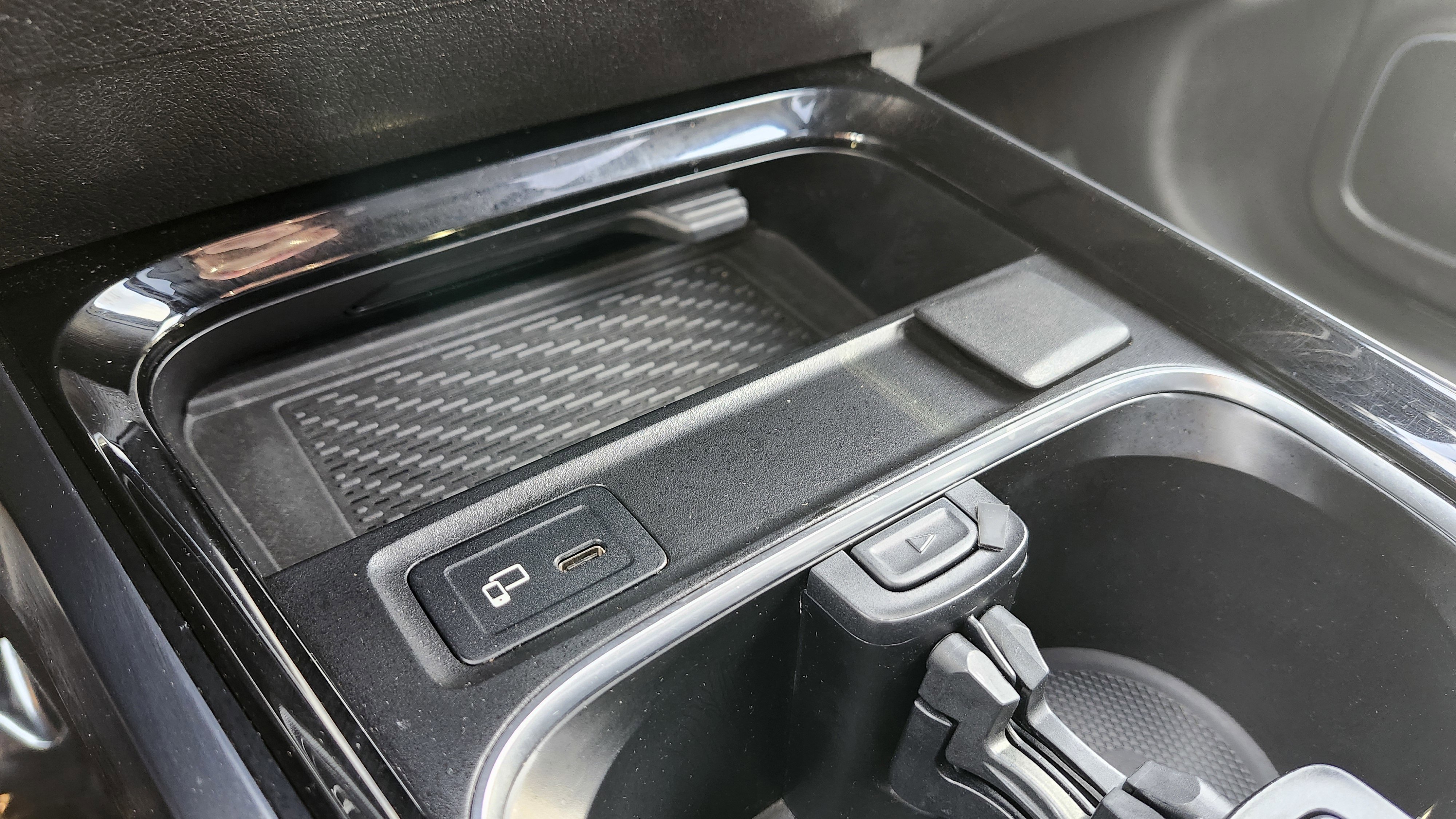 Used 2021 Mercedes-Benz GLB 250 4MATIC image 36