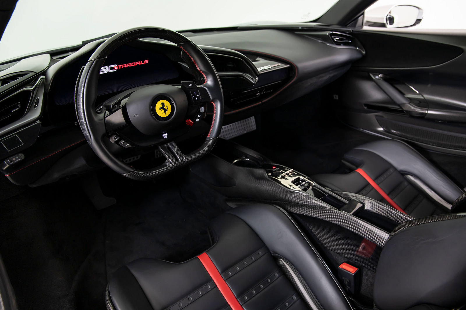 Certified 2021 Ferrari SF90 Stradale AWD/4WD image 4
