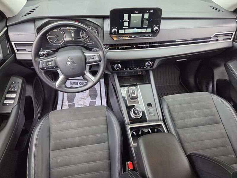 Used 2024 Mitsubishi Outlander Ralliart AWD/4WD image 9