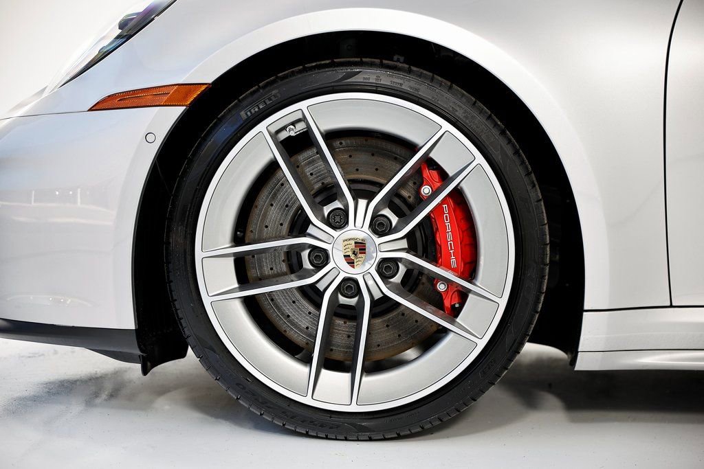 Certified 2025 Porsche 911 Carrera S RWD image 14