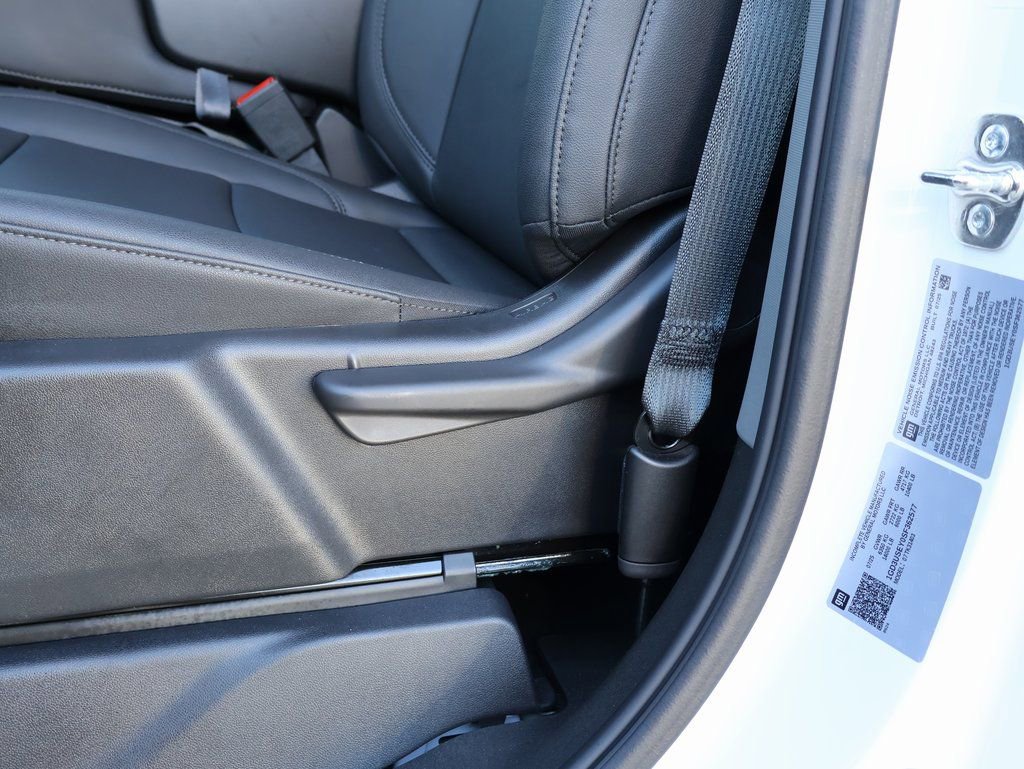 New 2025 GMC Sierra 3500 Pro w/ Convenience Package image 14