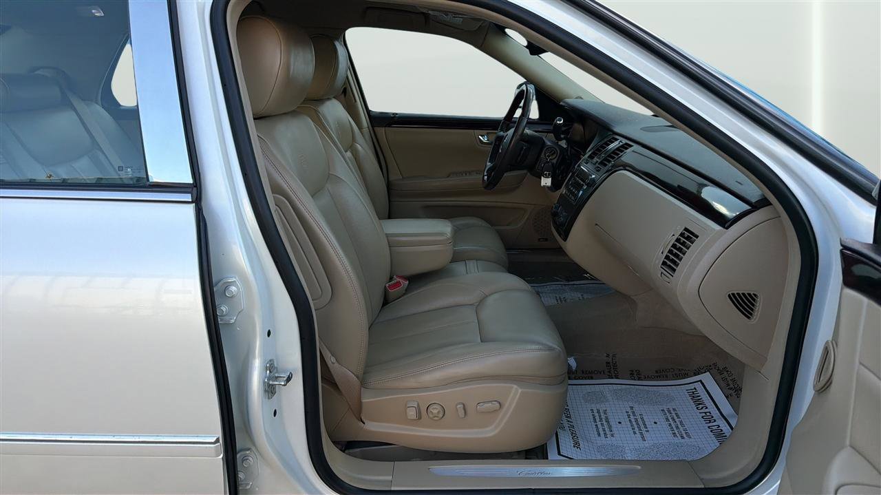 Used 2007 Cadillac DTS Luxury II image 13