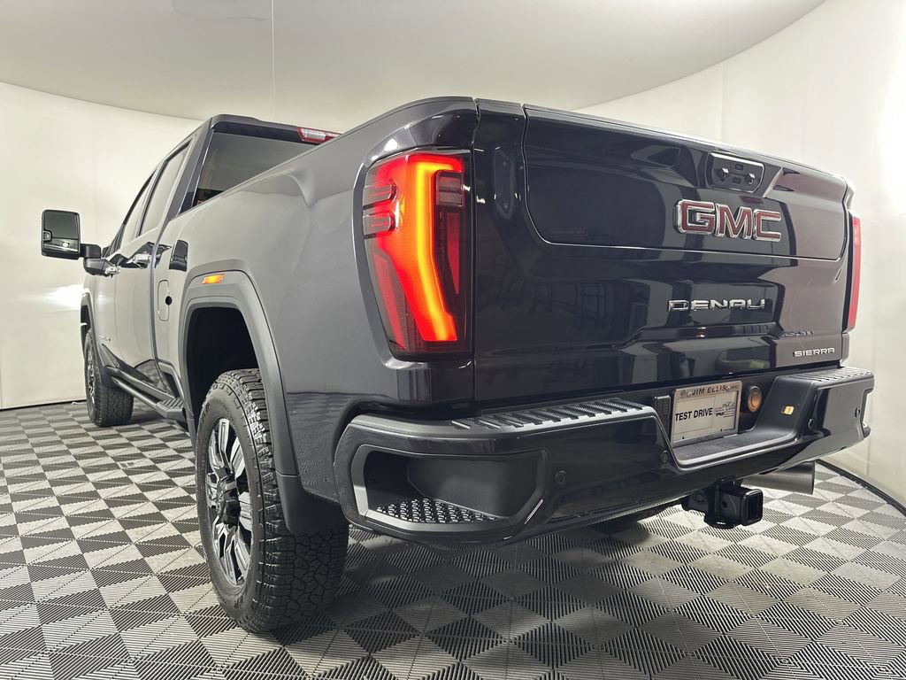 New 2025 GMC Sierra 2500 Denali w/ Denali Reserve Package image 4