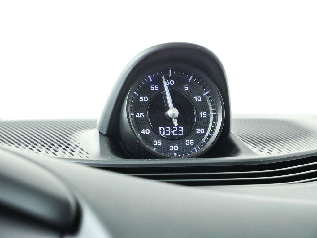 Certified 2023 Porsche Taycan RWD image 18