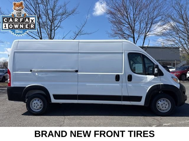 Used 2025 RAM ProMaster 2500 w/ Convenience Group image 12