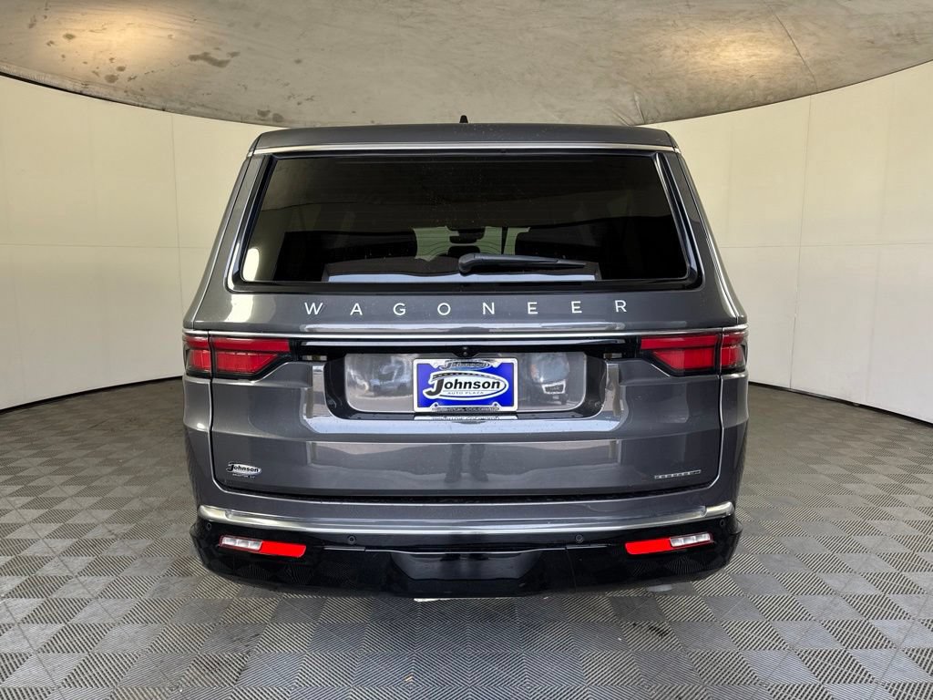 Certified 2024 Jeep Wagoneer L Series II w/ Flexible Seating Group AWD/4WD image 7