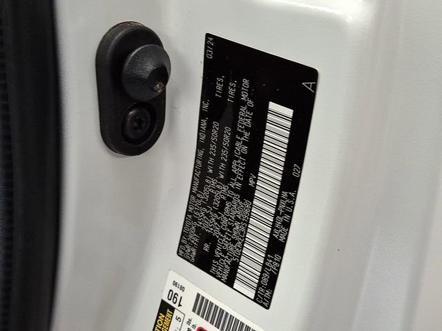 Used 2024 Toyota Sienna Platinum image 28