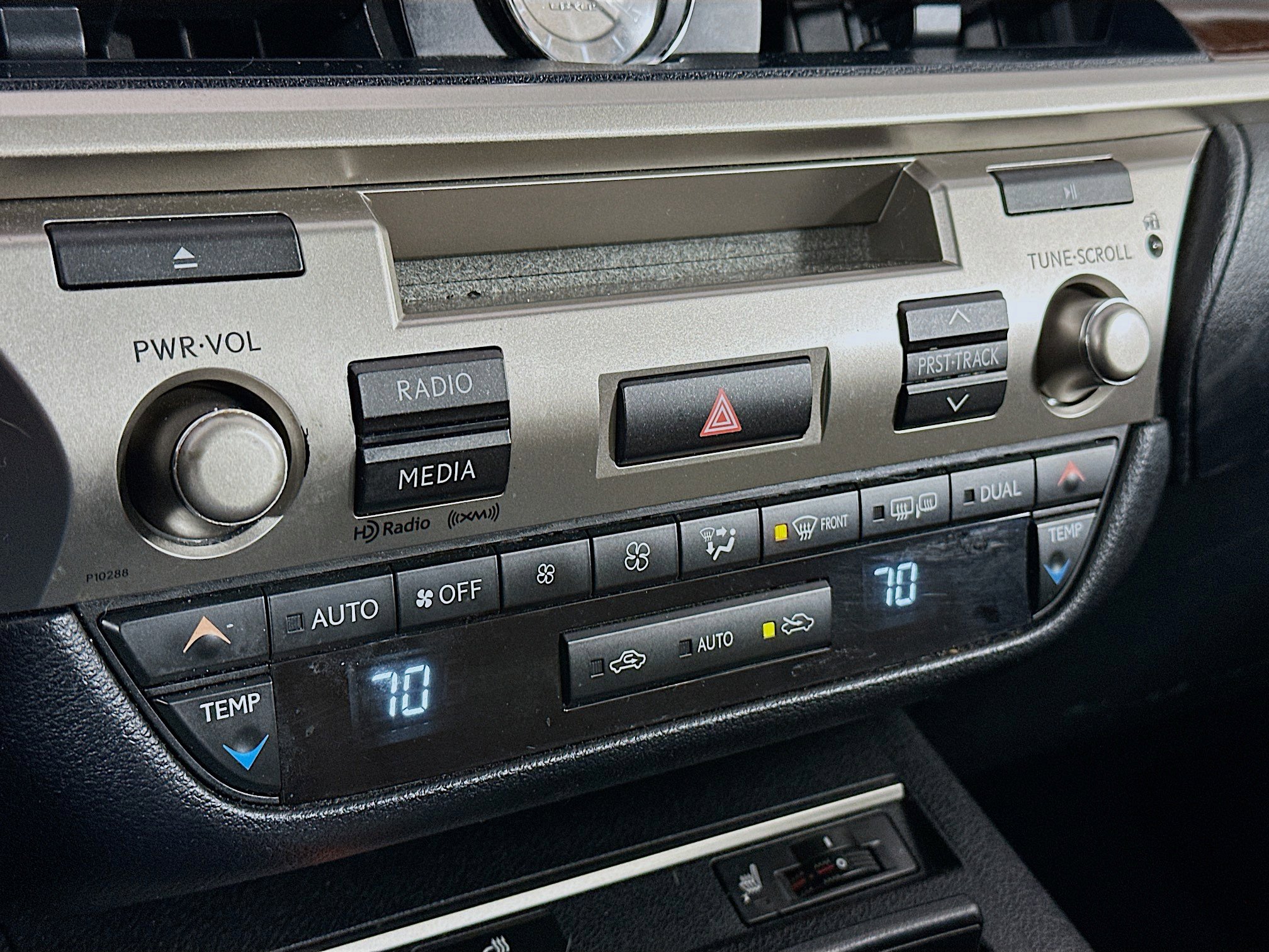 Used 2013 Lexus ES 350 w/ Premium Pkg image 23