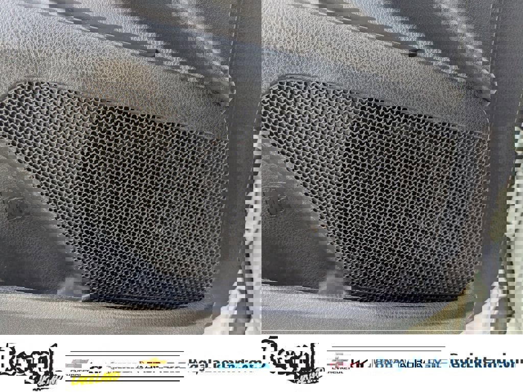 Used 2021 Toyota Camry SE image 17