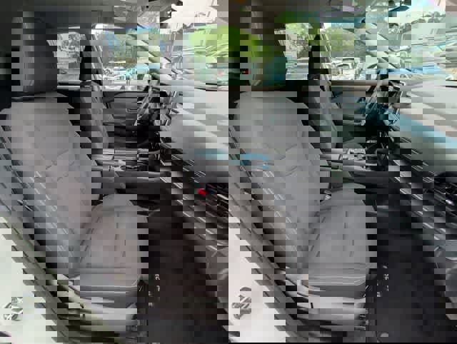 Used 2023 Nissan Rogue S image 17