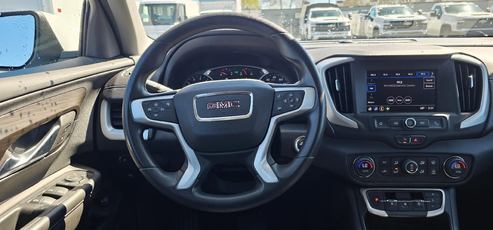 Certified 2023 GMC Terrain SLE w/ Driver Convenience Package AWD/4WD image 12