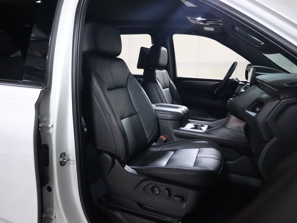 Used 2021 Chevrolet Tahoe RST w/ Luxury Package AWD/4WD image 79