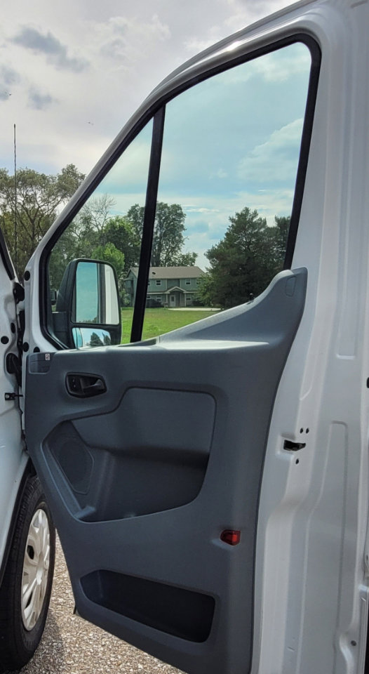 Used 2019 Ford Transit 150 XLT image 15