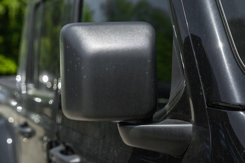 New 2025 Jeep Gladiator Sport AWD/4WD image 16