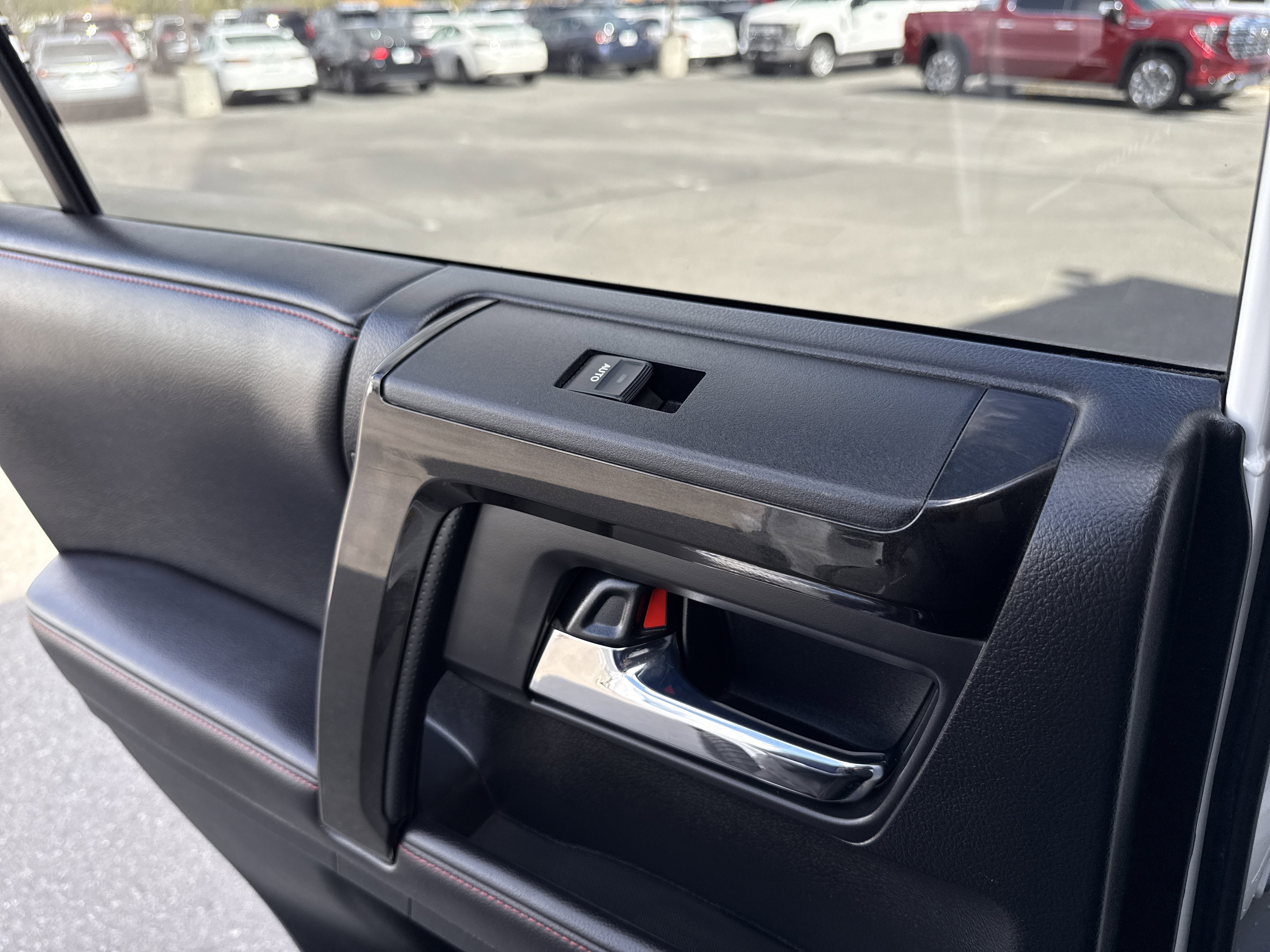 Used 2016 Toyota 4Runner TRD Pro image 28