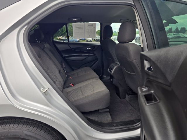 Used 2018 Chevrolet Equinox LT FWD image 16